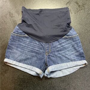 Liz Lange Women's Denim Maternity Shorts Size Medium